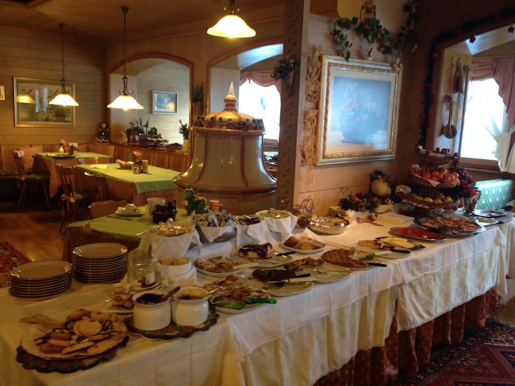 Hotel Garni St. Hubertus 3*